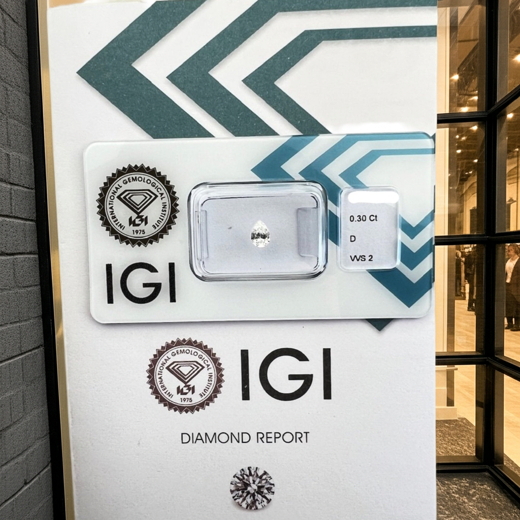 diamanti naturali certificato IGI taglio pera 0.30ct   D VVS2