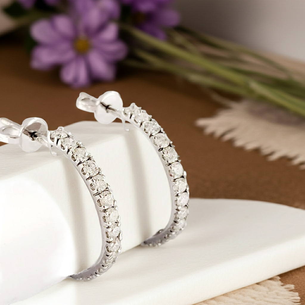 Orecchini - 18 carati Oro bianco - 1.10ct. tw. Diamante (Naturale)