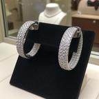 Orecchini a Cerchio  in oro bianco 18k con diamanti Naturali 10,65 carati