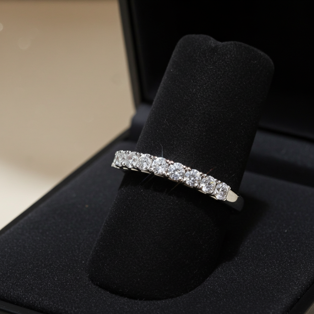 Anello veretta a 9 diamanti naturali 1.35 ct certificato IGI D VVS1