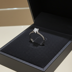 Anello solitario diamante naturale  0.50ct certificato IGI D IF