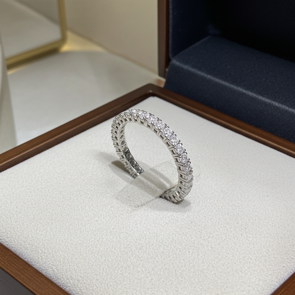 Anello Eternity con 1.20 ct  diamanti Naturali