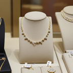 Collana con ciondolo in oro giallo18k e diamanti naturali 2.50ct