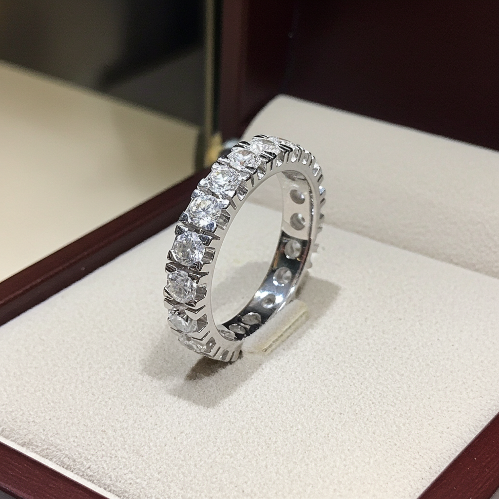 anello veretta in oro bianco 18k con diamanti 0,95 ct