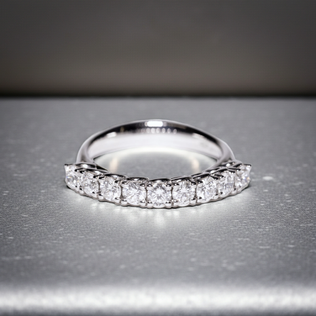 Anello veretta a 9 diamanti naturali 1.35 ct certificato IGI D VVS1