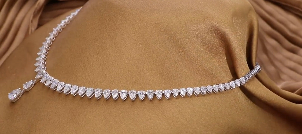 Collana tennis in oro bianco 18k e diamanti naturali 42ct