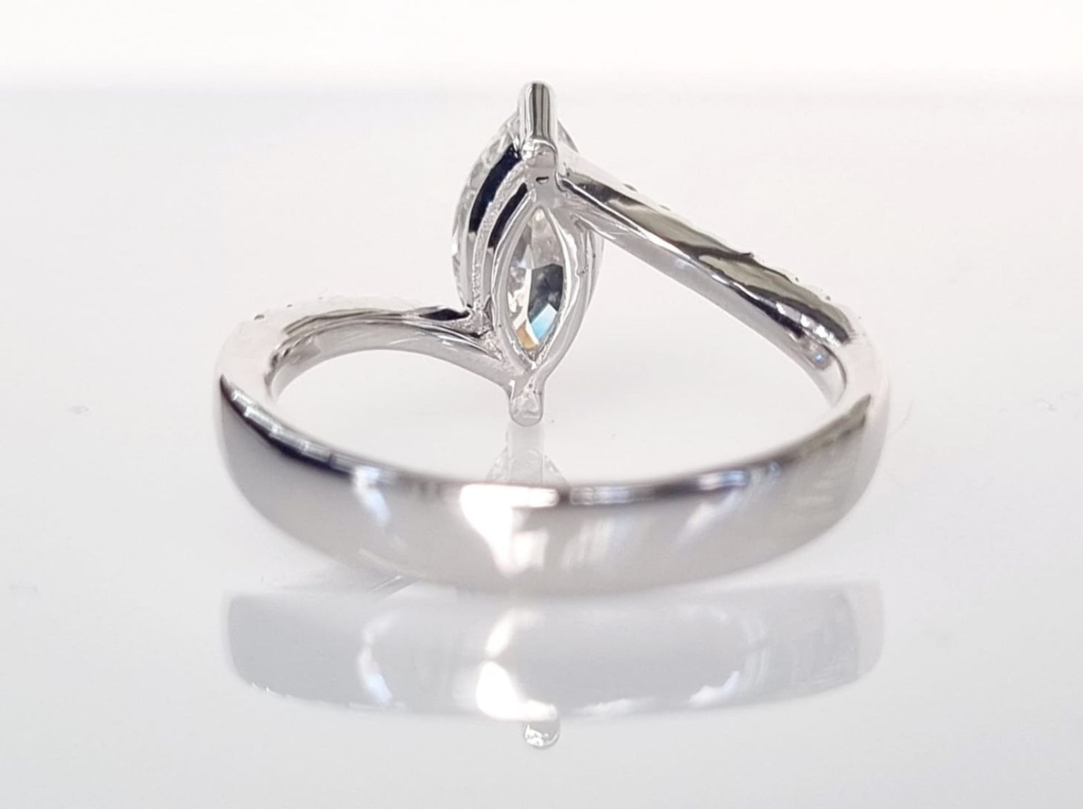 Anello - 18 carati Oro bianco - 1.15ct. tw. Diamante (Naturale)