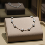 bracciale in oro bianco 18k e 8 diamanti naturali 0,80ct