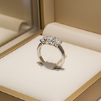 anello trilogy in oro bianco 18k con 3 diamanti naturali 0,60ct